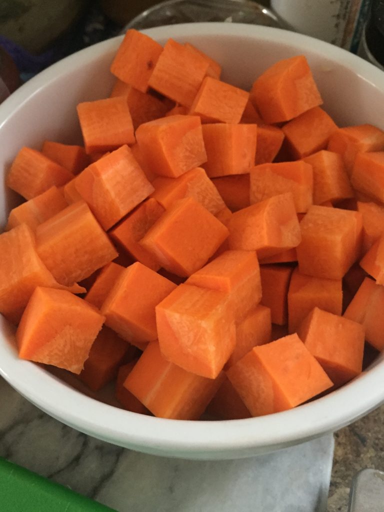 Medium diced carrots for mirepoix